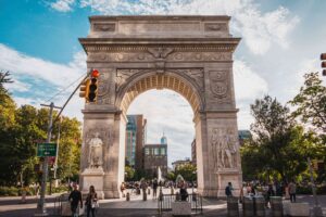 Explorando o Washington Square Park no Verão de 2024: Guia Completo para NYC