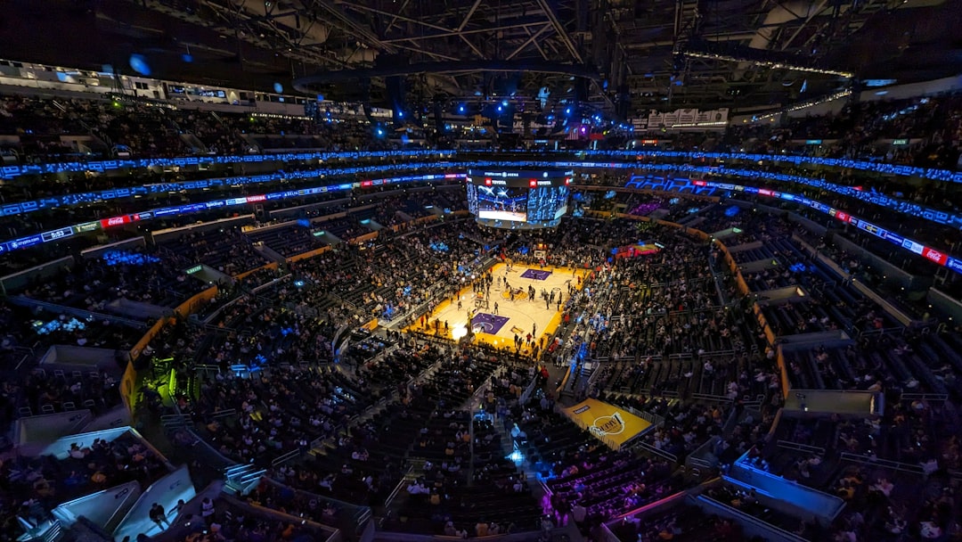 Blog Renny NYC 4 Além do Futebol: Como assistir a um jogo de basquete em Nova York durante a Copa de 2026