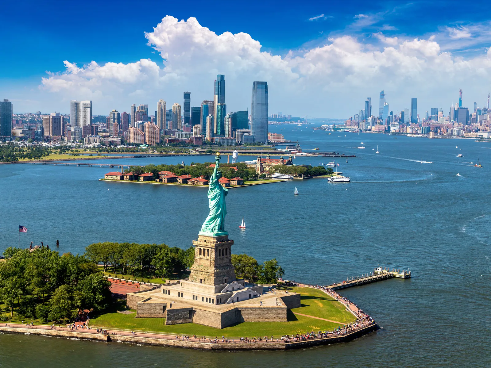 Como visitar a Estátua da Liberdade de barco em NY 1 Statue_of_Liberty_Island_ersweg