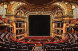 HOME 9 Teatro-Nova-York-768x502